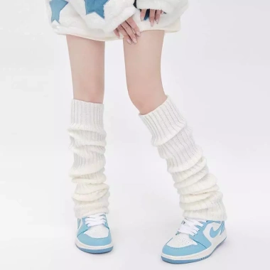 Tất ống chân dệt kim đen trắng giữ ấm mùa đông Y2K Jengiang Lolita unisex 50cm Giá 35.000 VND