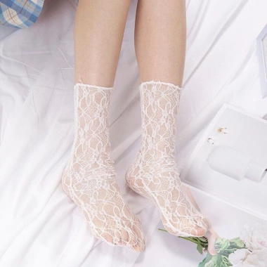 Tất ren Nhật Bản nữ lưới mỏng hình hoa - Giá chỉ 26.000đ giảm mạnh 7