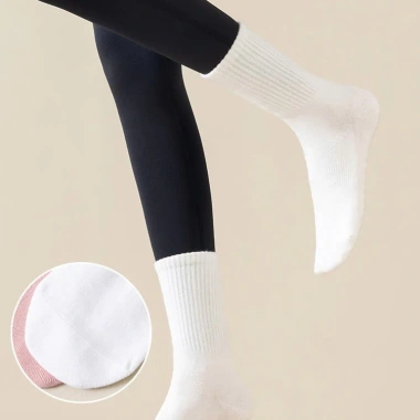 Tất tập Gym Yoga Pilates chống trơn trượt, vớ chân nữ cổ lửng cotton thoáng khí - 29.000₫