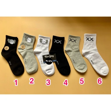 Tất vớ KAWS XX cao cổ nam nữ - Tất Sesame Street giá chỉ 24.000₫ giảm mạnh
