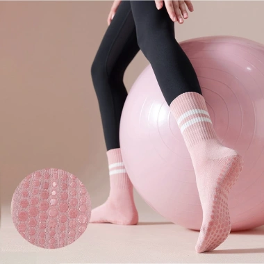 Tất vớ nữ Gym Yoga Pilates cổ lửng cotton thoáng khí, chống trơn trượt silicon Giá chỉ 28.900₫ 2
