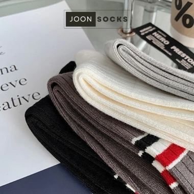 Tất vớ nữ nam sọc thom cao cổ dài trắng JOON cotton dày co giãn 4 chiều đẹp Hàn Quốc giá chỉ 49.000