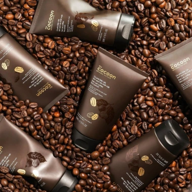 Tẩy da chết mặt cà phê Đắk Lắk Cocoon 150ml: Da mềm mại, rạng rỡ Rosslyn 5 Tẩy da chết mặt cà phê Đắk Lắk Cocoon 150ml: Da mềm mại, rạng rỡ Rosslyn 5