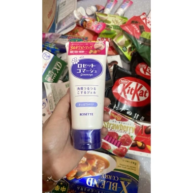 Tẩy Da Chết Rosette Xanh 120g - Da Sáng Mịn, Làm Sạch Sâu, Giá Chỉ 150.000 VND (Giảm từ 193.500 VND)