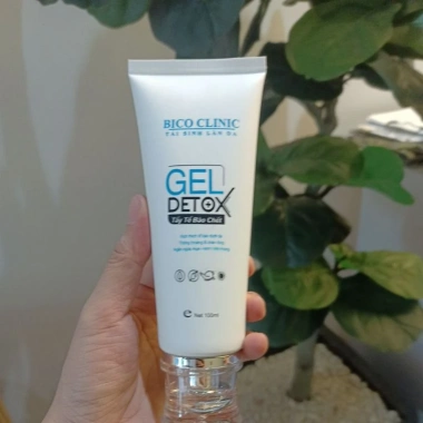 Tẩy tế bào chết sâu, làm sạch da, ngăn ngừa mụn năm - Giảm giá 22% chỉ 324.000₫