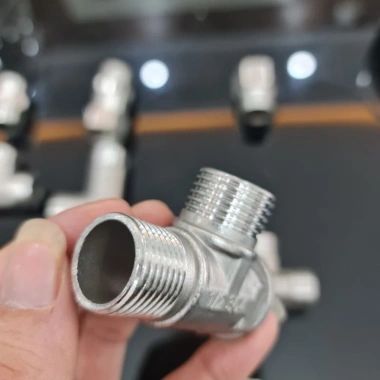 Tê ren inox 2 ren ngoài 1 ren trong cỡ 15 ren 21 1/2'' Giá chỉ 25.999đ 6