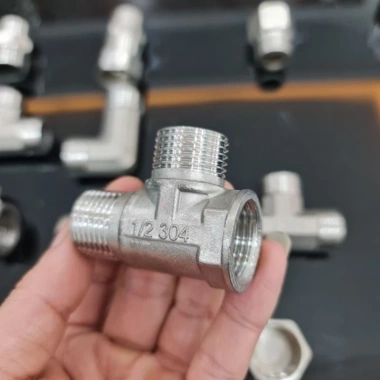 Tê ren inox 2 ren ngoài 1 ren trong cỡ 15 ren 21 1/2'' Giá chỉ 25.999đ 7