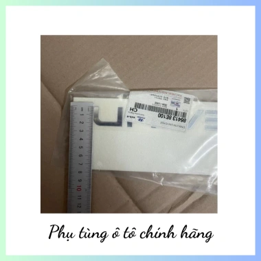 Tem chữ Universe dán đầu và đuôi xe Mobis mẫu cũ mới, chất lượng xịn, giảm còn 300.000đ 5