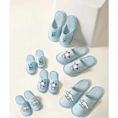 Thảm Chống Trơn Trượt Sanrio Dễ Thương Cho Khách Sạn B&B - Giá Ưu Đãi 32.648đ