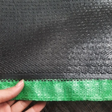 Thảm cỏ nhân tạo 2cm thanh lý mới 100% giá chỉ 38.000 cho dải sự kiện 2 Thảm cỏ nhân tạo 2cm thanh lý mới 100% giá chỉ 38.000 cho dải sự kiện 2