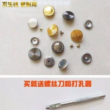 Thảm lót chân ô tô hai lớp Khóa chống trượt, vòng lụa tháo rời – Nút chụp kim loại MROO – Giá chỉ 106.467₫