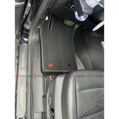 Thảm Lót TPE Ford Everest 2.019‑2.025 – Tràn Viên Bậc Cửa, Không Thấm Nước, Không Mùi, Giá 1,935,000₫