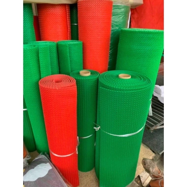 Thảm Nhựa Gai Hoa Cúc 4mx70 NGUYÊN CUỘN - Chống trơn, giá chỉ 90.000 đồng