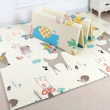 Thảm xốp gấp gọn 2 mặt cho bé tập bò, chống ngã, lót sàn, giá 90.999₫