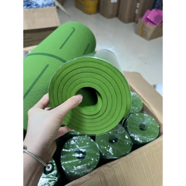 Thảm Yoga Định Tuyến 8mm TPE 2 Lớp Chống Trượt, Đàn Hồi Siêu Bền Chính Hãng Fuzy
