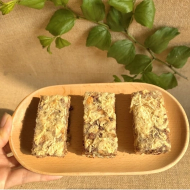 Thanh cơm gạo lứt ngũ cốc mix hạt granola, gạo lứt chà bông rong biển ăn kiêng giảm cân 69k TGL