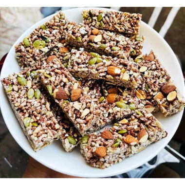 Thanh cơm gạo lứt rong biển, mix hạt granola Ăn kiêng giảm cân chỉ 69.000 VND