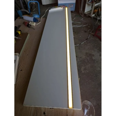 Thanh đèn LED lắp kệ 12V – Ánh sáng mạnh, tiết kiệm điện, dễ lắp đặt, giá ưu đãi 40.000₫