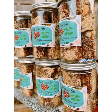 Thanh gạo lứt mix hạt và chà bông thơm ngon, dinh dưỡng, chỉ 75.000 VND