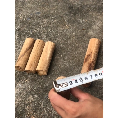 Thanh Gỗ Bo Tròn 3cm x 15cm - Đồ Chơi, Trang Trí Tết Lễ Hội Thôn Quê, 2.000₫ 4 Thanh Gỗ Bo Tròn 3cm x 15cm - Đồ Chơi, Trang Trí Tết Lễ Hội Thôn Quê, 2.000₫ 4