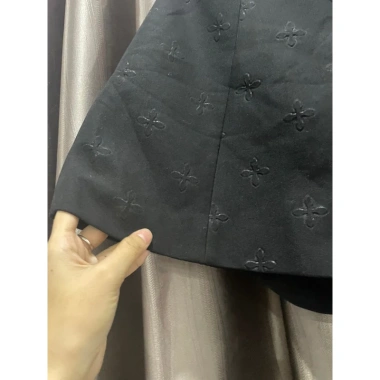 Thanh lý áo kiểu thời trang - Giá gốc 320k, giảm còn 250k, chất liệu mềm mại 3