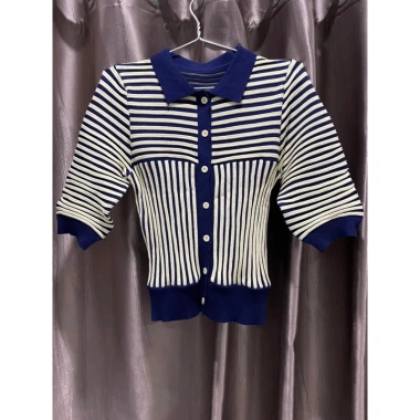 Thanh lý áo thun Montoghi dày dặn size S-M, giá chỉ 290.000 VNĐ - Giá gốc 356.700 3
