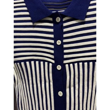 Thanh lý áo thun Montoghi dày dặn size S-M, giá chỉ 290.000 VNĐ - Giá gốc 356.700 4