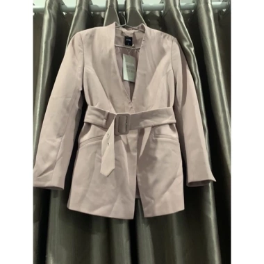 Thanh lý blazer dáng siêu đẹp size XS‑S Newtag, giảm giá 550k 4 Thanh lý blazer dáng siêu đẹp size XS‑S Newtag, giảm giá 550k 4