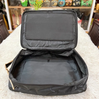 Thanh lý Túi đựng mỹ phẩm và đồ trang điểm có quai xách, size 40x30x14 cm, phù hợp đi làm, du lịch - Giá chỉ 90.000 VND