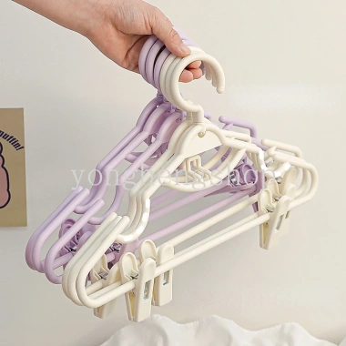 Thanh treo móc quần áo 360 độ Xoay, Chống trượt - Màu macaron, Giá 34.252₫ 9 Thanh treo móc quần áo 360 độ Xoay, Chống trượt - Màu macaron, Giá 34.252₫ 9