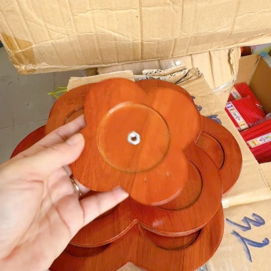 Tháp bày bia nước ngọt gỗ 3 tầng - Đẹp, phủ bóng, phù hợp Tết, giá 149.000 VND 3
