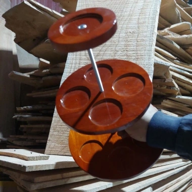 Tháp gỗ 3 tầng bày bia, nước ngọt thờ gia tiên thần tài - Đẹp, giá 118k