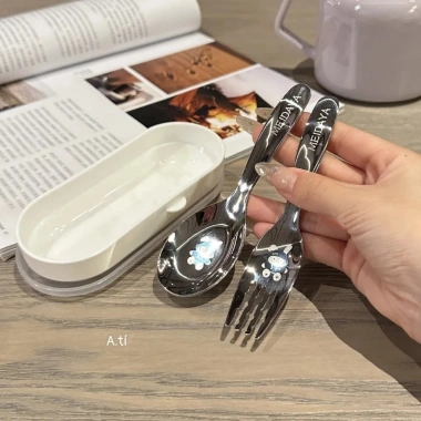 Thìa Ăn Dặm Bé - Bộ Thìa Dĩa Inox 304 Kèm Hộp Đựng, FREESHIP, 63.700 VND
