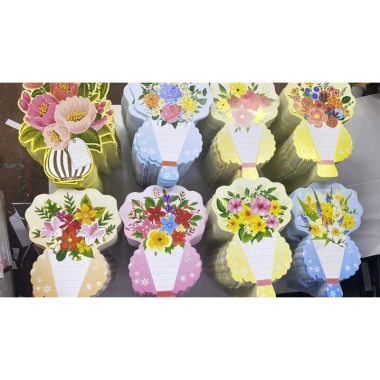 Thiệp bó hoa 3D handmade cho trẻ mầm non - Tặng mẹ, cô ngày 20/10, 20/11, 8/3 - Giá ưu đãi 18.000 VND