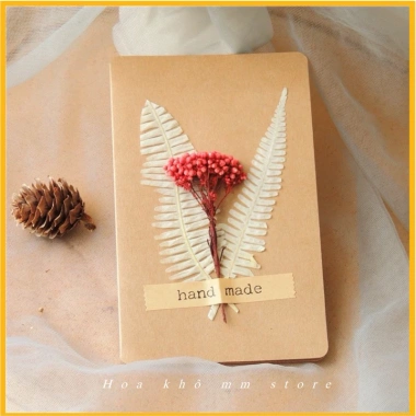 Thiệp Giấy Vintage Gắn Hoa Khô Kraf Trắng - Sinh Nhật, Valentine, 8/3 - 7.000₫