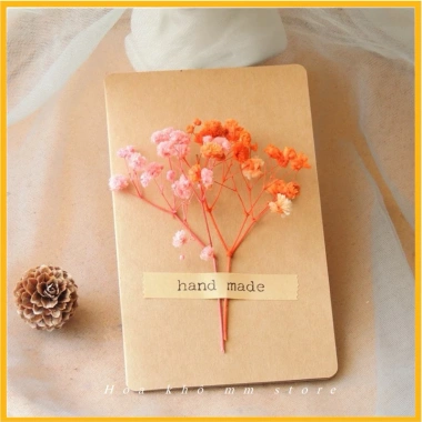 Thiệp Giấy Vintage Gắn Hoa Khô Kraf Trắng - Sinh Nhật, Valentine, 8/3 - 7.000₫ 10 Thiệp Giấy Vintage Gắn Hoa Khô Kraf Trắng - Sinh Nhật, Valentine, 8/3 - 7.000₫ 10
