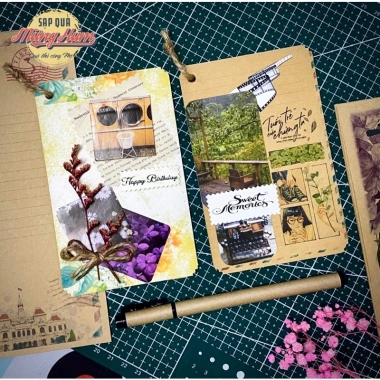 Thiệp Handmade Sweet Moments 100% Thủ Công - Chất Kraft & Craft, Giá Gốc 58,800 - Giảm còn 49,000 VNĐ