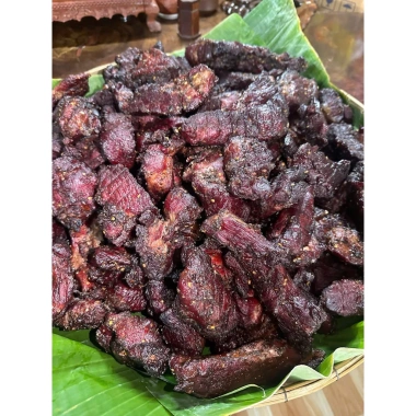 Thịt lợn gác bếp vai giòn 500g kèm chấm chéo ưu đãi 215.000₫ - Giảm giá mạnh 9 Thịt lợn gác bếp vai giòn 500g kèm chấm chéo ưu đãi 215.000₫ - Giảm giá mạnh 9