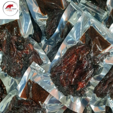 Thịt trâu gác bếp chuẩn Tây Bắc 500g-1kg, kèm chẳm chéo ướt và mắc khén, giảm 21% chỉ 625.000₫ 10 Thịt trâu gác bếp chuẩn Tây Bắc 500g-1kg, kèm chẳm chéo ướt và mắc khén, giảm 21% chỉ 625.000₫ 10