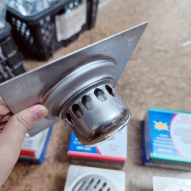 Thoát Sàn Inox Cao Cấp Ngăn Mùi Cống Nhà Tắm - Không Gỉ Sét, Giá 93.000₫