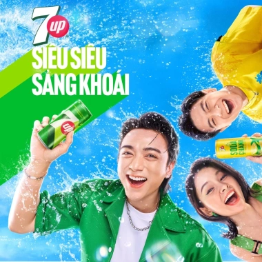 Thùng 24 chai 7Up (330ml) - Nước ngọt có gaz giải khát, SALE 3.3 giá chỉ 132.000 VND