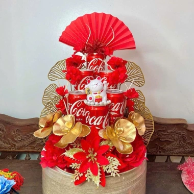Thùng 24 lon Coca Cola Nước Ngọt Tết 2.026 - Giá chỉ 66.000đ, giảm từ 79.200đ, giao nhanh 9 Thùng 24 lon Coca Cola Nước Ngọt Tết 2.026 - Giá chỉ 66.000đ, giảm từ 79.200đ, giao nhanh 9