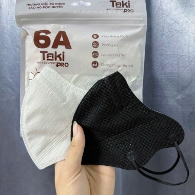 Thùng 300 chiếc Khẩu trang 6a Taki 4 lớp kháng khuẩn, dày dặn, chống UV, che kín mặt - Giá chỉ 69.000 9