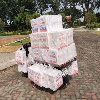 Thùng 6 chai thủy 500ml Nước mắm nhì cá cơm Bé Bầu - THƯỢNG HẠNG, Ngon Nhất, Giá chỉ 369.000đ (Giá gốc 453.870đ)