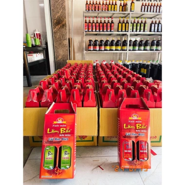 Thùng 8 chai 0,5L Nước Mắm Lâm Bão Nút Vàng 32° Đạm Cốt Cá – Chính hãng, chỉ 289.000₫ 2