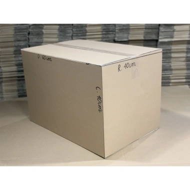 Thùng carton cỡ lớn chuyển nhà 8.000đ - Hộp đựng quần áo tiện lợi, chịu tải cao 8