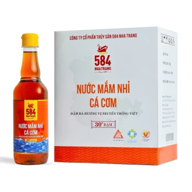 Thùng Nước Mắm Cá Cơm Nha Trang 584-30 Đạm 500ml - Giá ưu đãi 102.000 VND