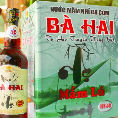 Thùng Nước Mắm Nhĩ Lú Cá Cơm Bà Hai Đặc Biệt ủ chượp 3 năm - 6 chai thủy tinh 500ml giá ưu đãi 690.000 VND 2