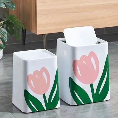 Thùng rác bông hoa Hàn Quốc dễ thương - Thiết kế sang trọng, giảm mùi, chỉ 95.000₫ 5 Thùng rác bông hoa Hàn Quốc dễ thương - Thiết kế sang trọng, giảm mùi, chỉ 95.000₫ 5
