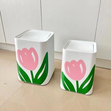 Thùng rác bông hoa Hàn Quốc dễ thương - Thiết kế sang trọng, giảm mùi, chỉ 95.000₫ 6 Thùng rác bông hoa Hàn Quốc dễ thương - Thiết kế sang trọng, giảm mùi, chỉ 95.000₫ 6